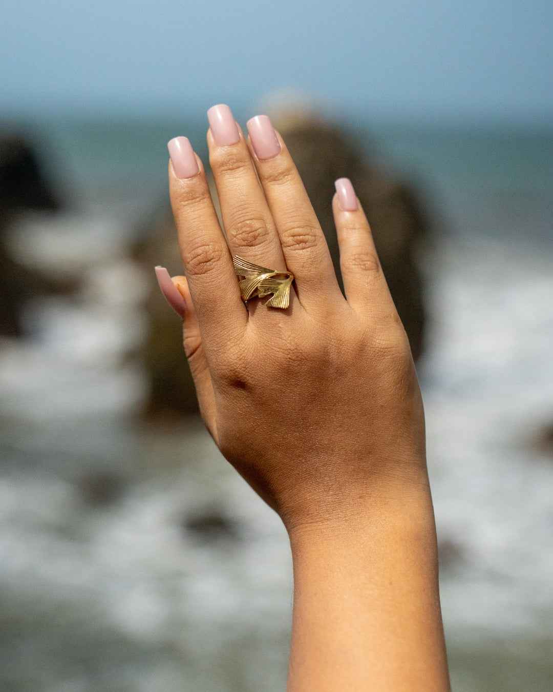 Ginkora – Ginkgo Leaf Ring in Brass
