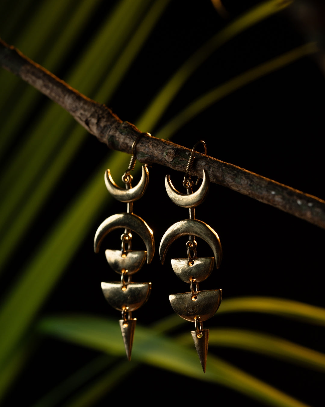 Moonpath – Moon Phase Brass Dangle Earrings - JUNUKA