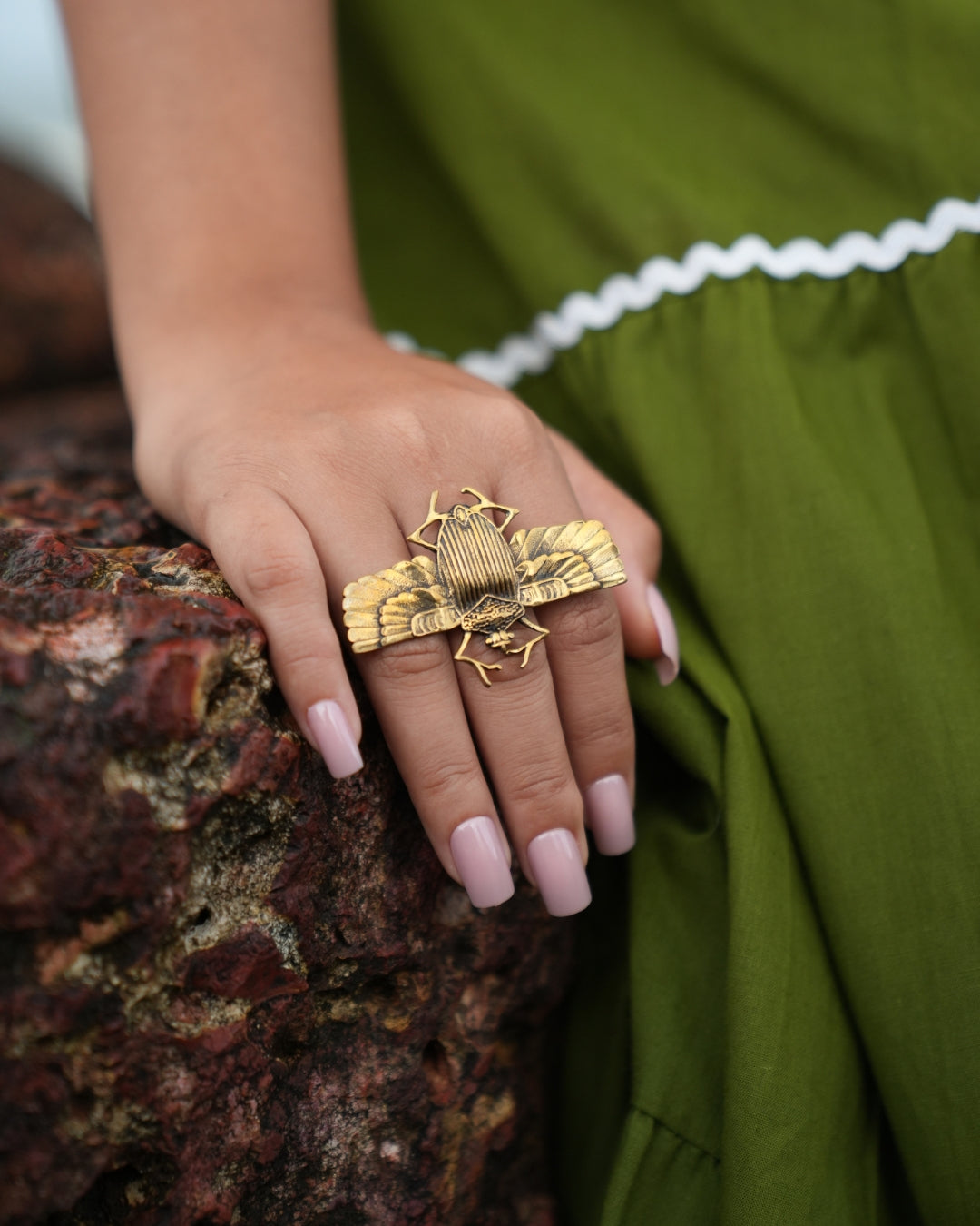 Scarabé – Oversized Winged Scarab Brass Statement Ring - JUNUKA
