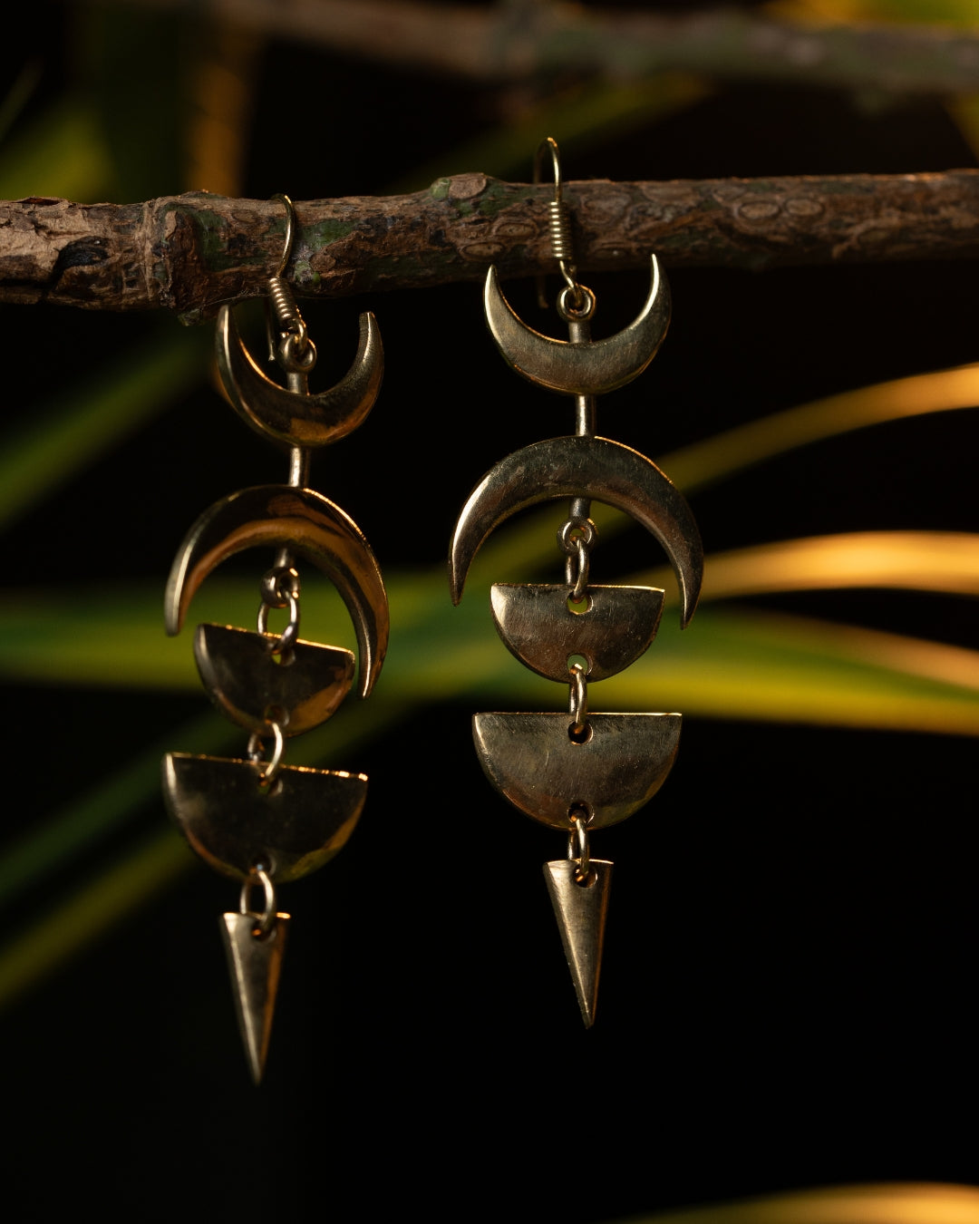 Moonpath – Moon Phase Brass Dangle Earrings - JUNUKA