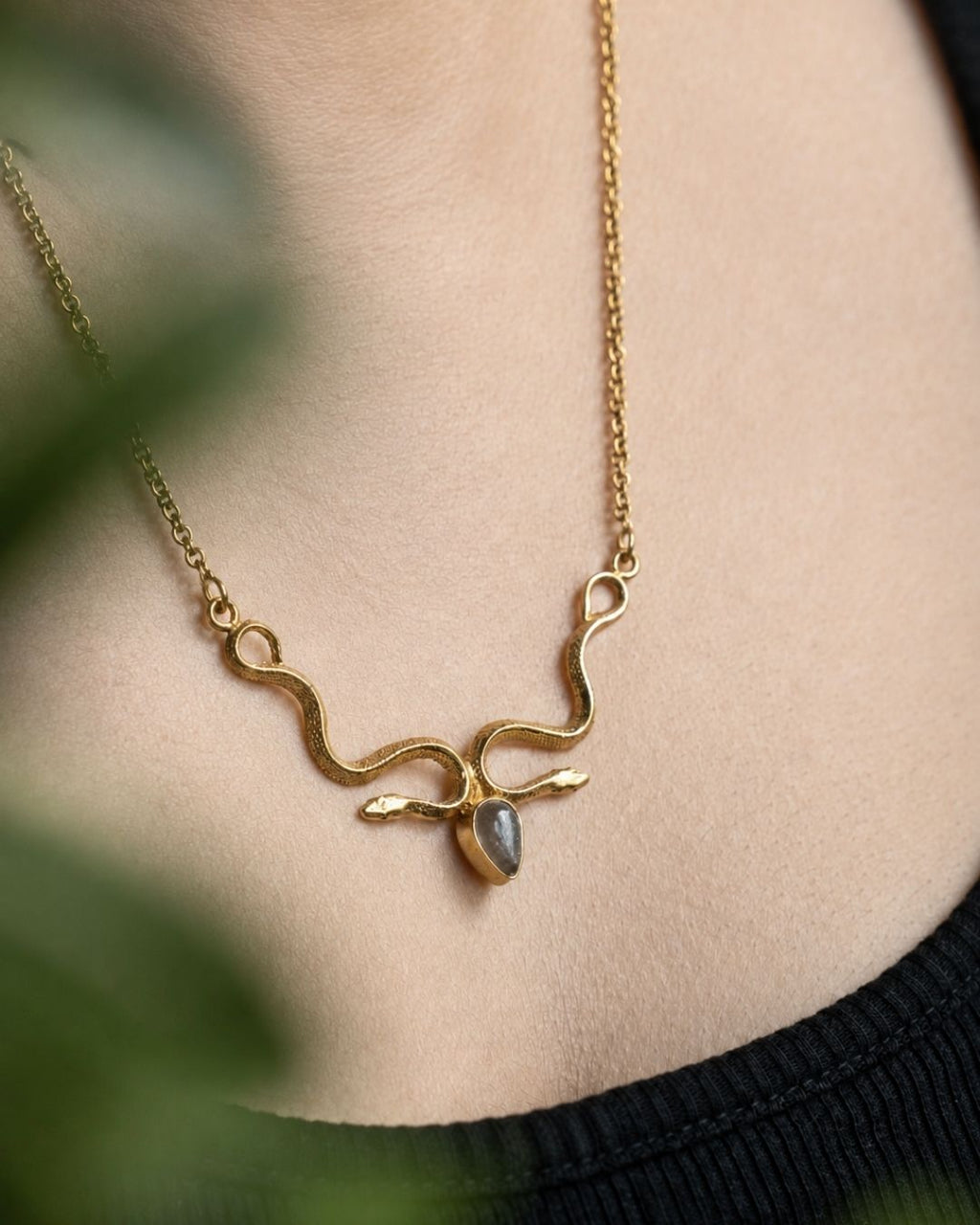 Coilbound – Snake Gemstone Pendant Necklace with Adjustable Chain - JUNUKA