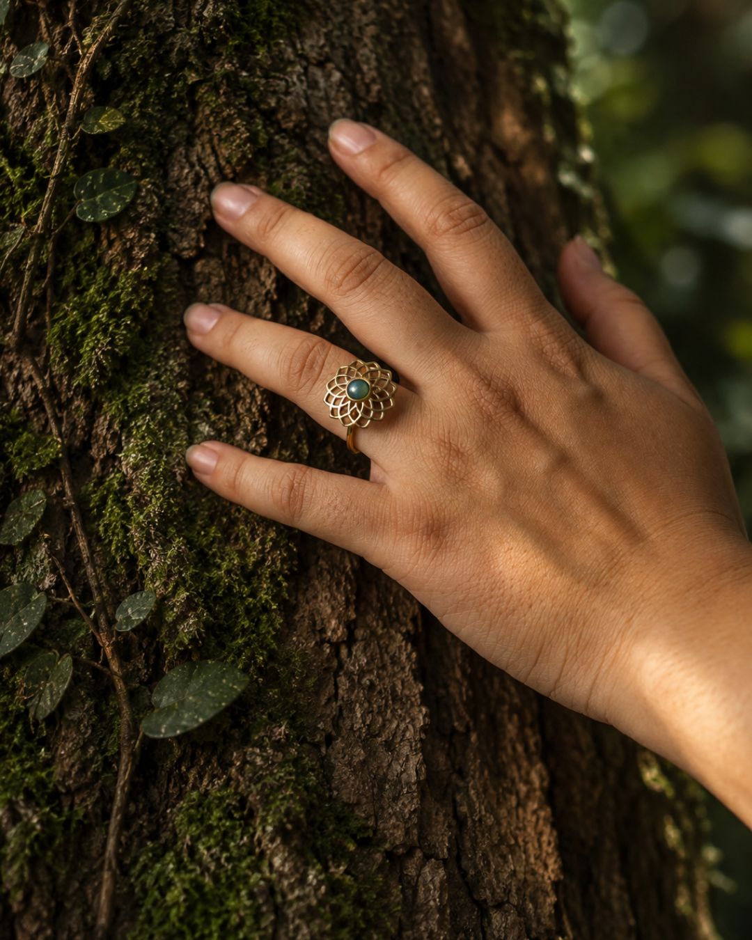 Mandala Bloom – Adjustable Brass Ring with Green Onyx or Labradorite