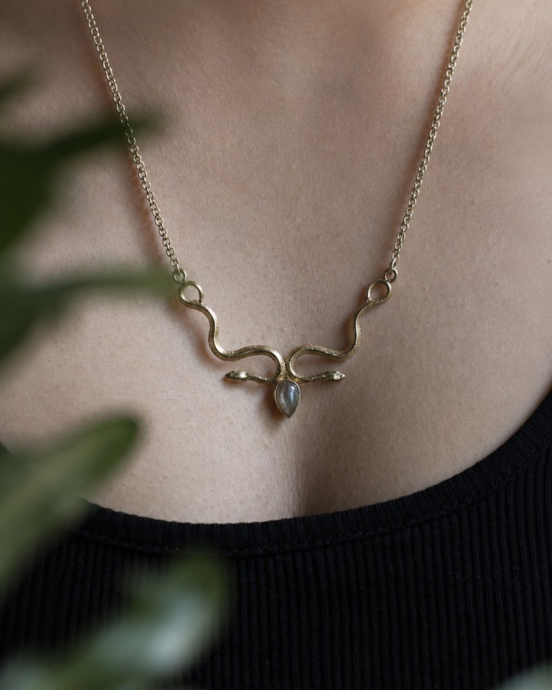 Coilbound – Snake Gemstone Pendant Necklace with Adjustable Chain - JUNUKA