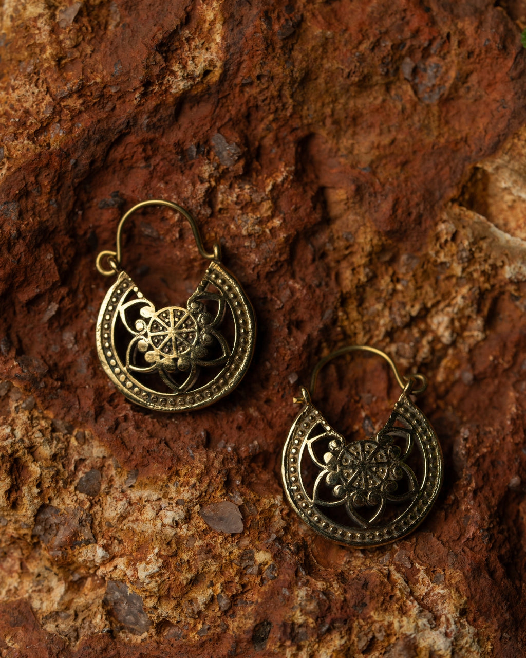 Rosara - Antique Brass Floral Statement Earrings - JUNUKA