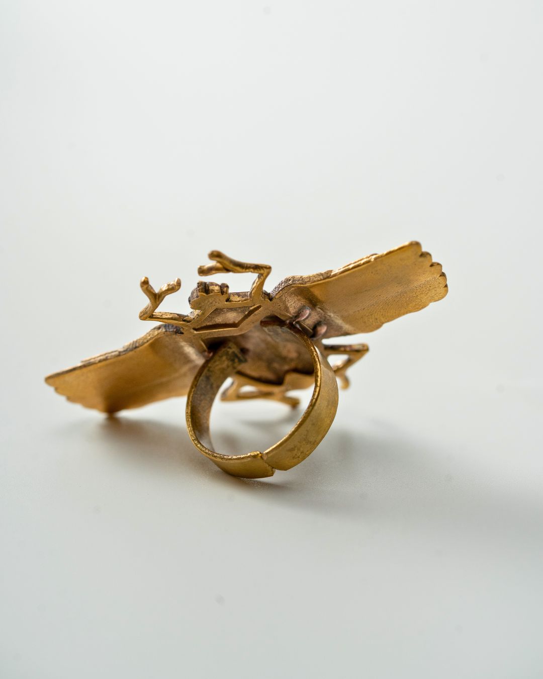 Scarabé – Oversized Winged Scarab Brass Statement Ring - JUNUKA