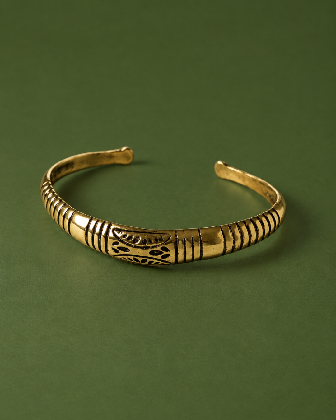 Mati – Tribal Pattern Brass Cuff Bangle