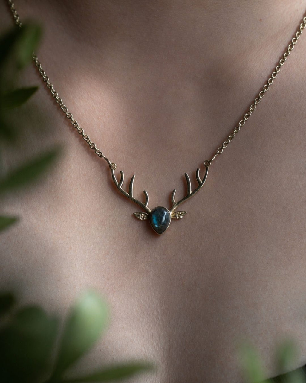 Wildhart – Antler Gemstone Pendant Necklace with Chain - JUNUKA