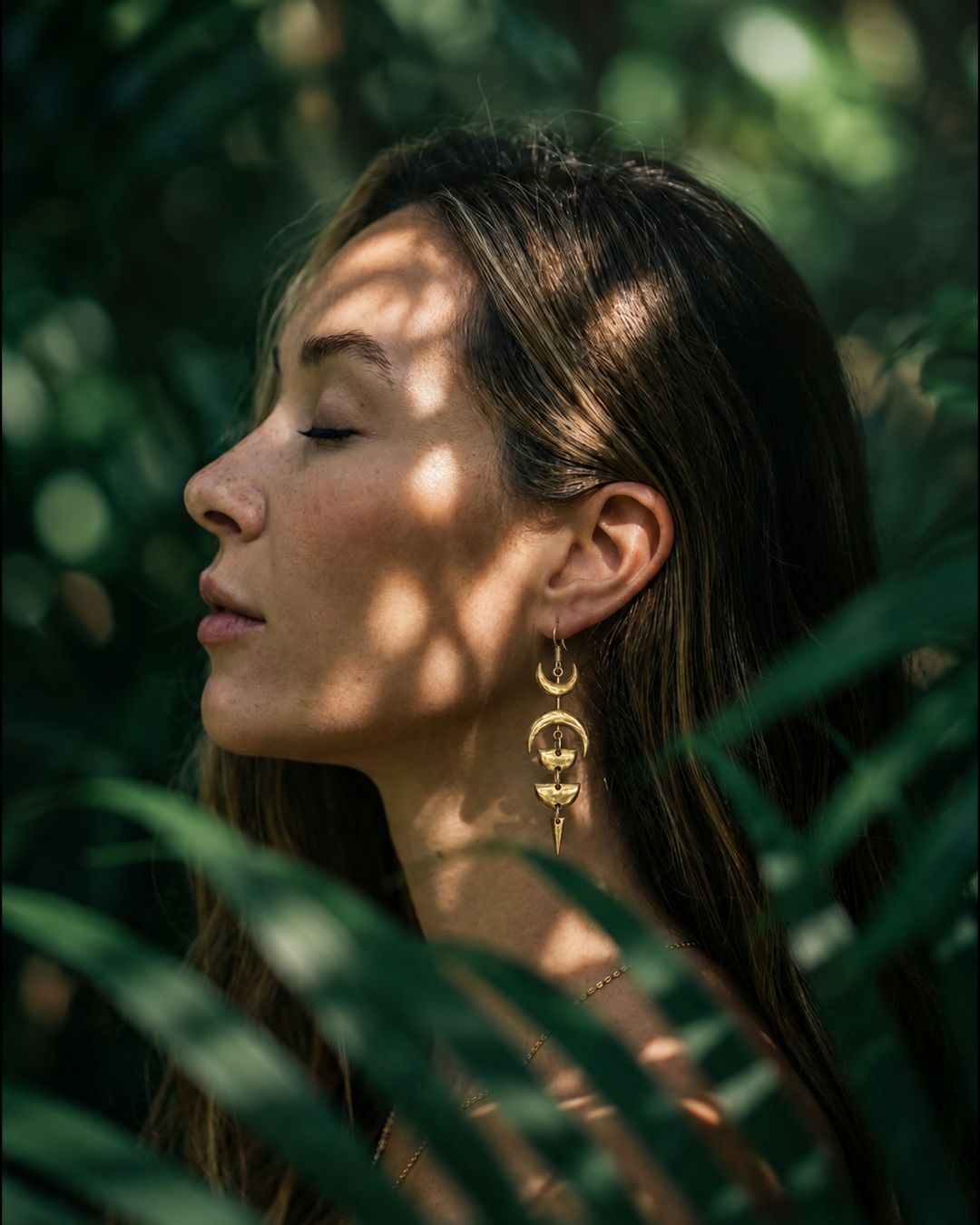 Moonpath – Moon Phase Brass Dangle Earrings - JUNUKA
