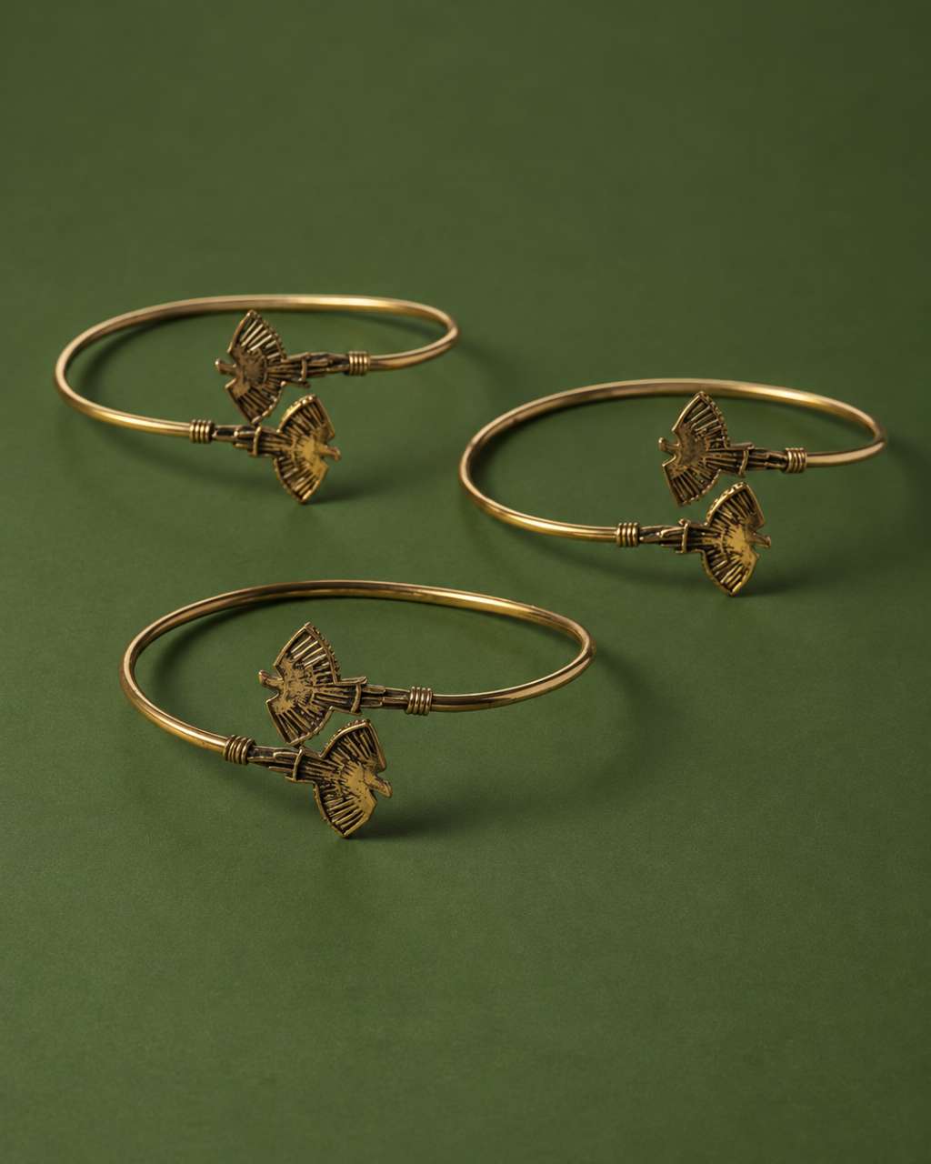 Uri – Flying Birds Brass Bangle