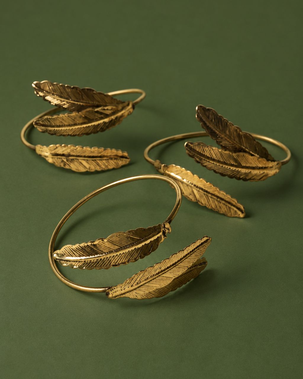 Paakhi – Feather Brass Cuff Bangle