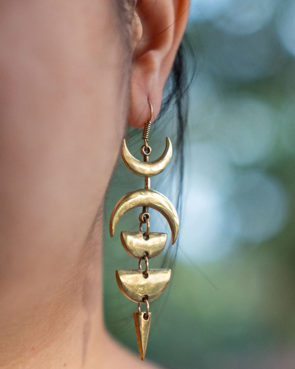 Moonpath – Moon Phase Brass Dangle Earrings - JUNUKA