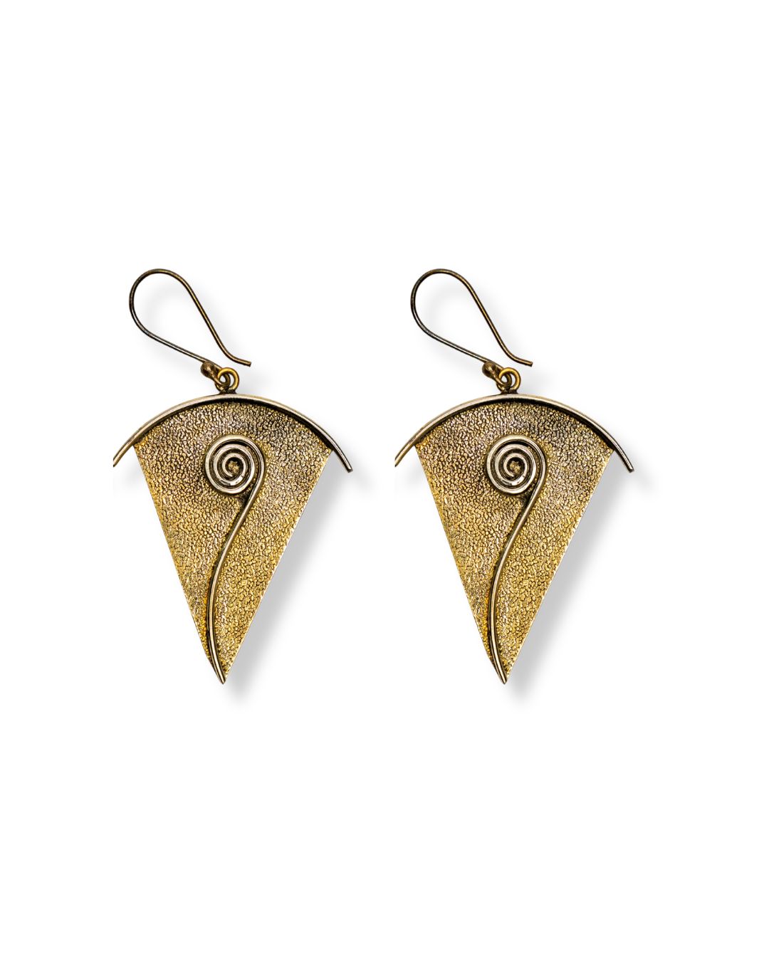 Fernsong – Fern-Inspired Brass Drop Earrings - JUNUKA